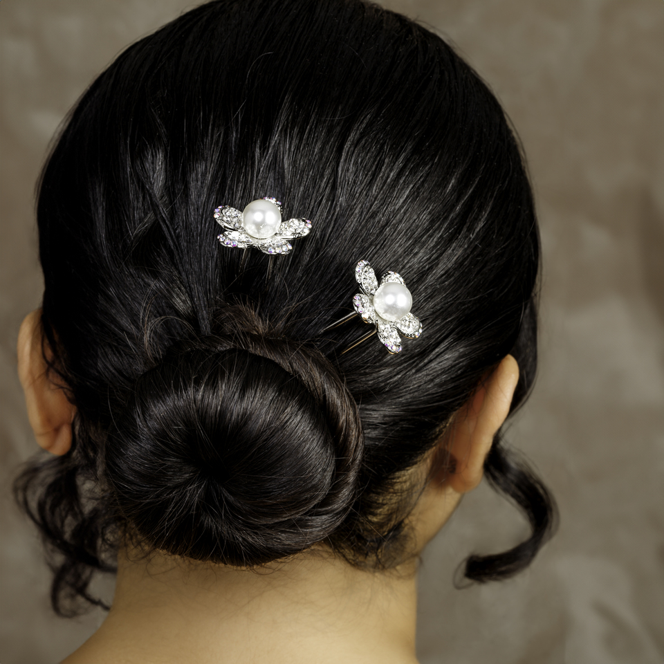 HairPins.resized